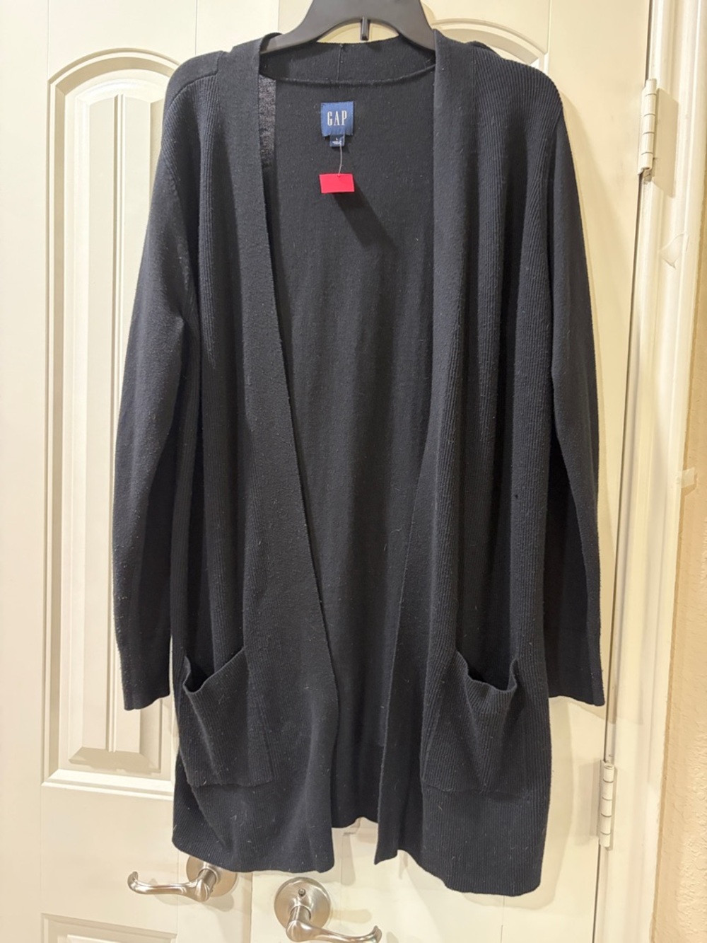 GAP women’s Navy Open-Front Cardigan with Pockets.